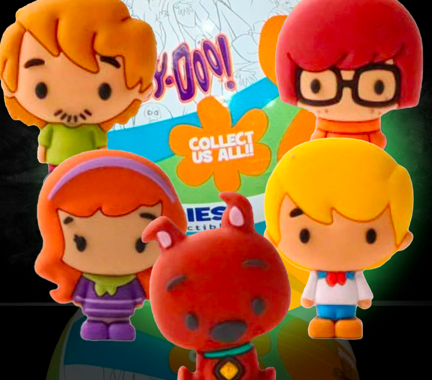 Scooby-Doo Buddies 3D mini figure set by UCC featuring characters Shaggy, Velma, Daphne, Fred, and Scooby-Doo.