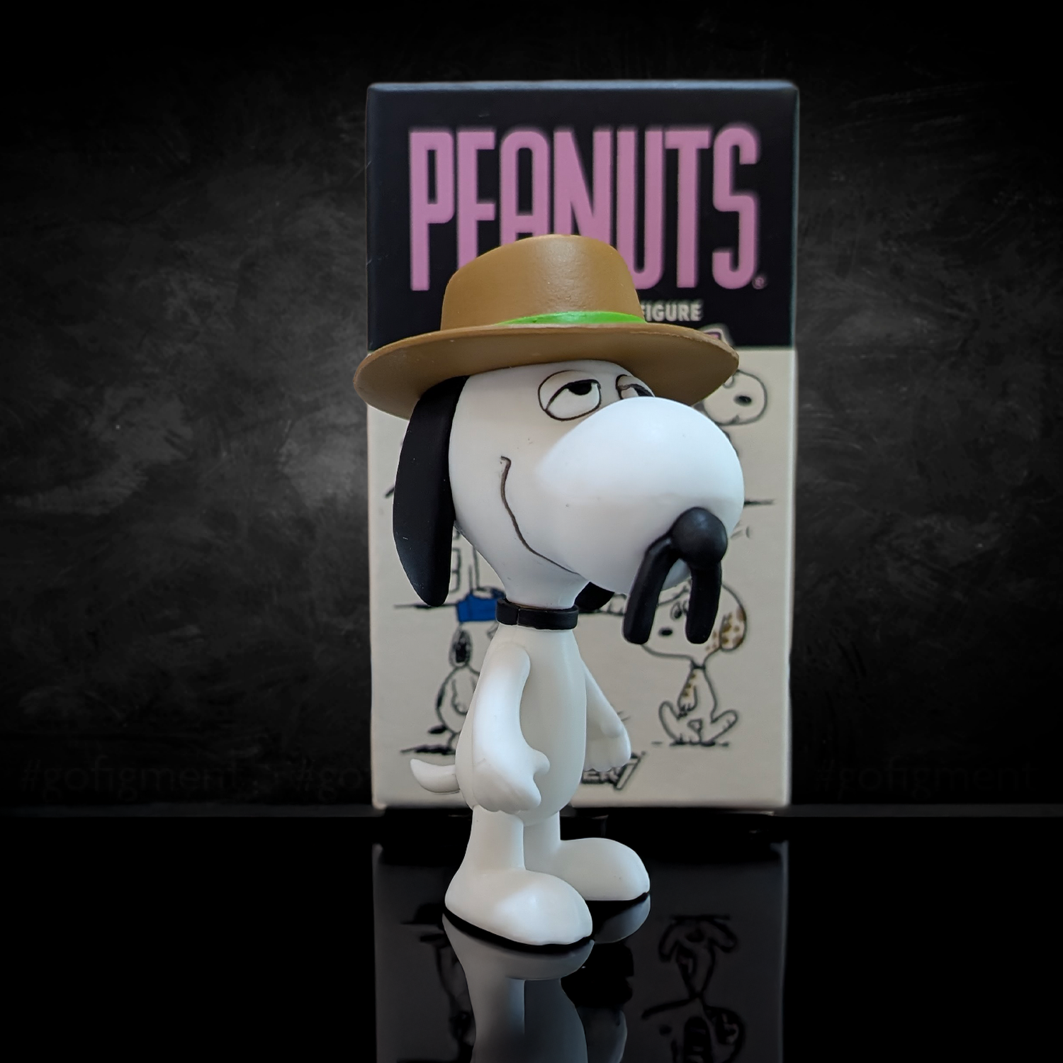 So Many Snoopies To Pick From 1:18 Scale: 3.75" Action Figure U-PICK