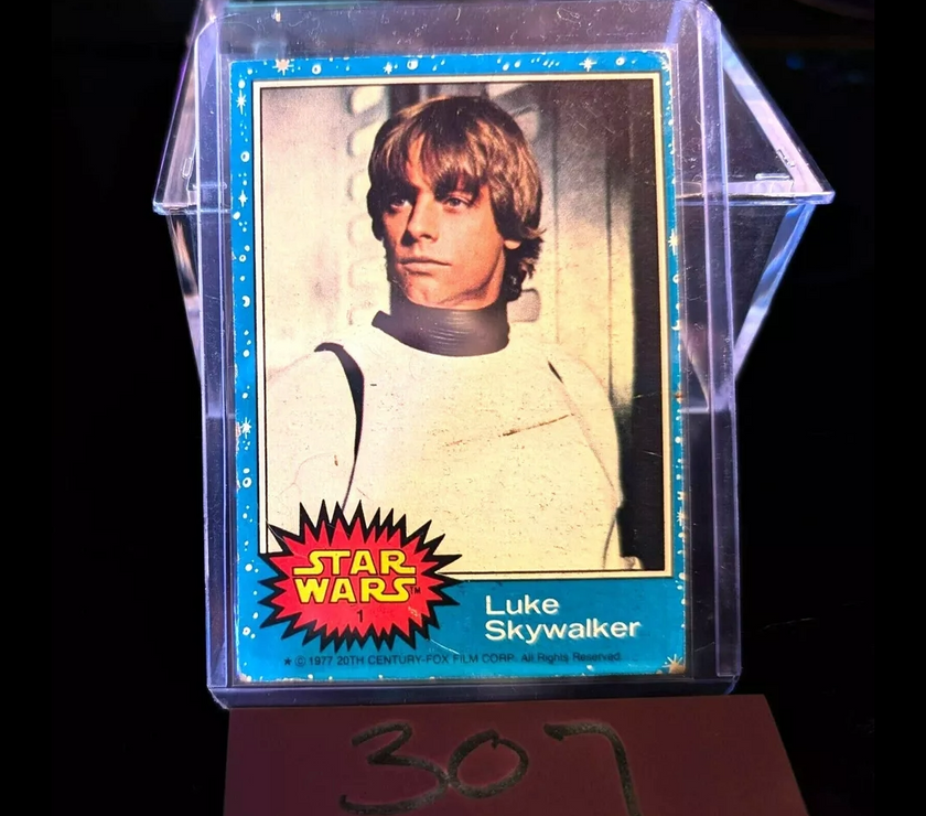 Image of #1 Luke Skywalker (507) 1977 Topps Star Wars Trading Card