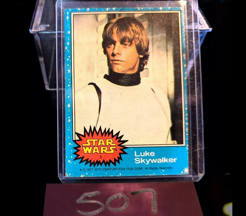 Image of #2 C-3PO and R2-D2 1977 Topps Star Wars Trading Card