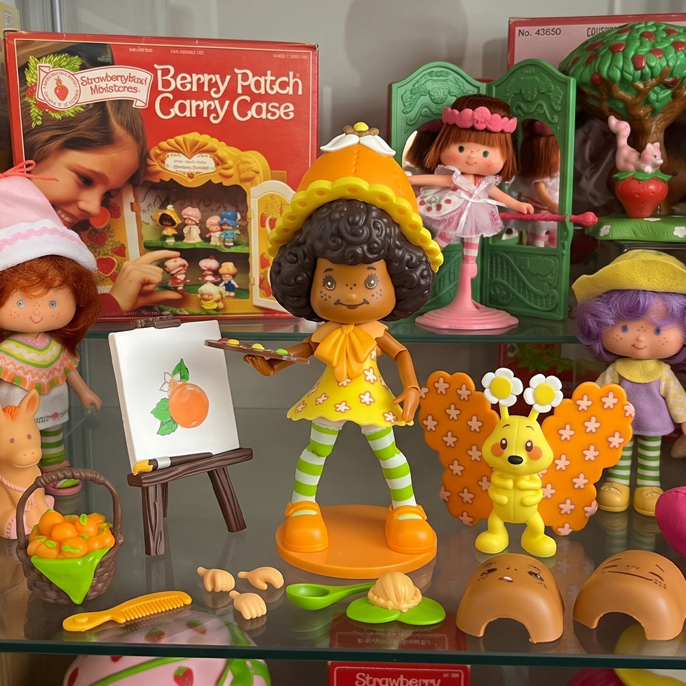 Orange Blossom DELUXE Strawberry Shortcake Action Figure 1:12 With Accessories by Boss Fight Studio Llc