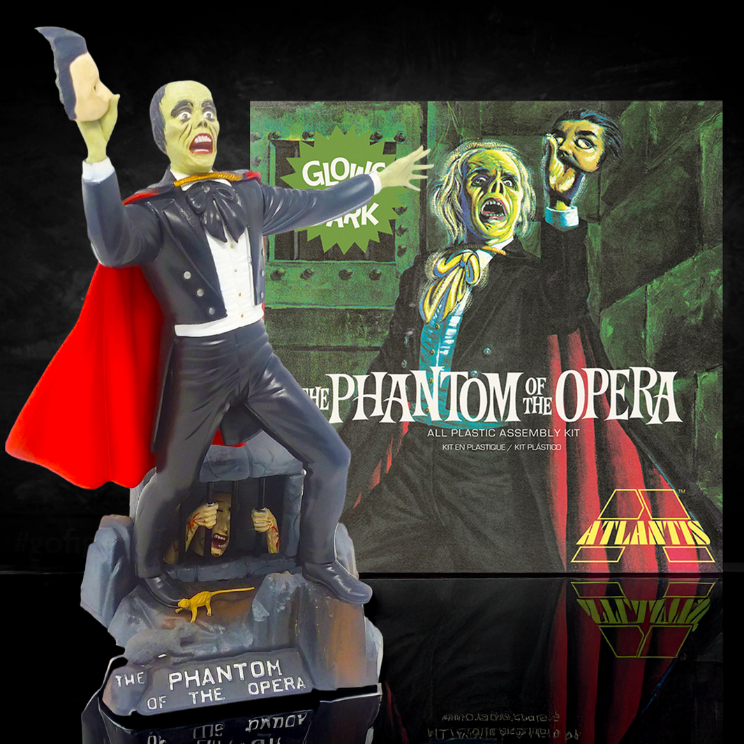 Atlantis Phantom of the Opera Glow in the Dark Model Kit 1/8 Scale Aurora Tooling USA Made collectible figure by Atlantis Models