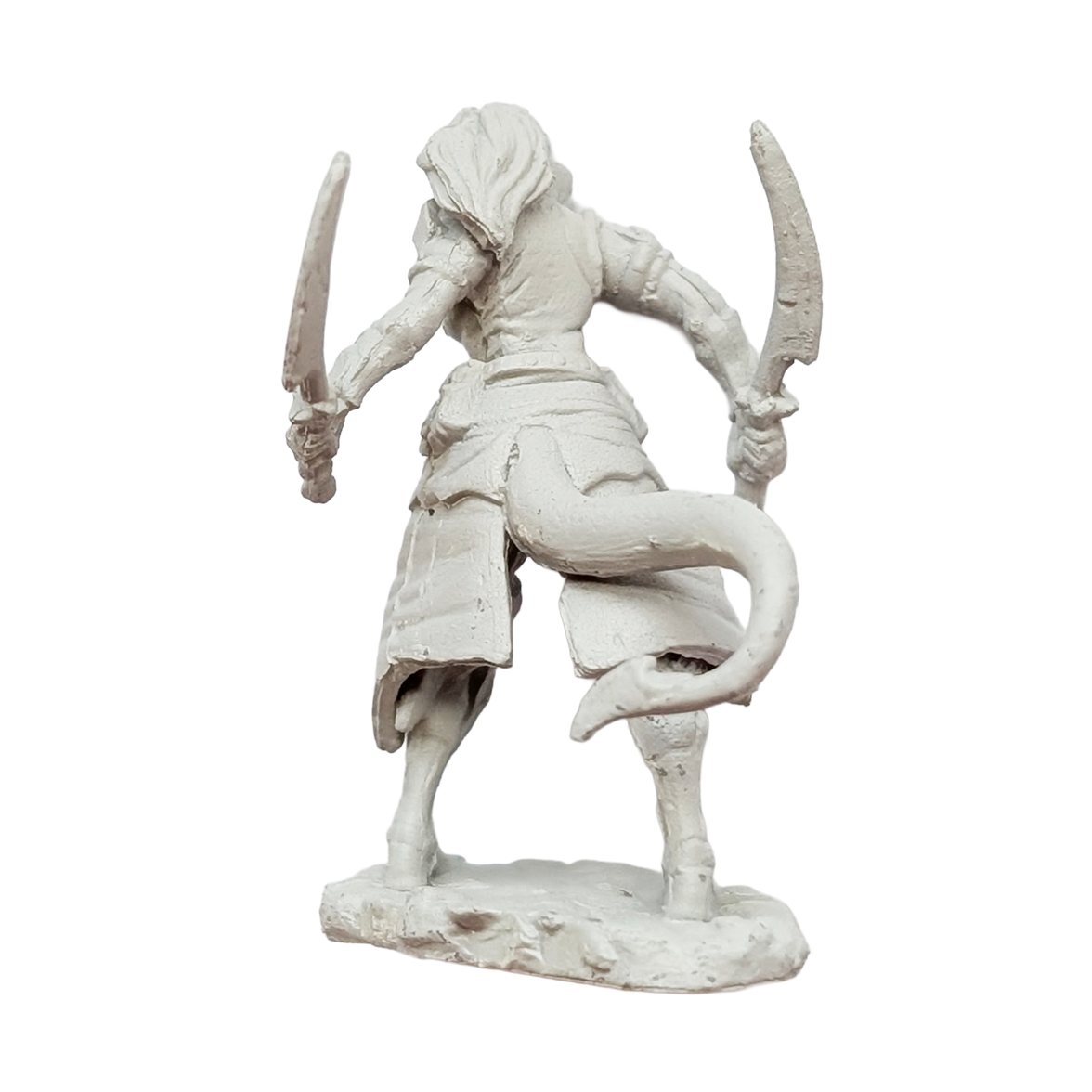 Tiefling FeMale Rogue - D&D Nolzur's Marvelous 1.5 inch Mini-Figure 2-Pack WizKids unpainted fantasy miniatures