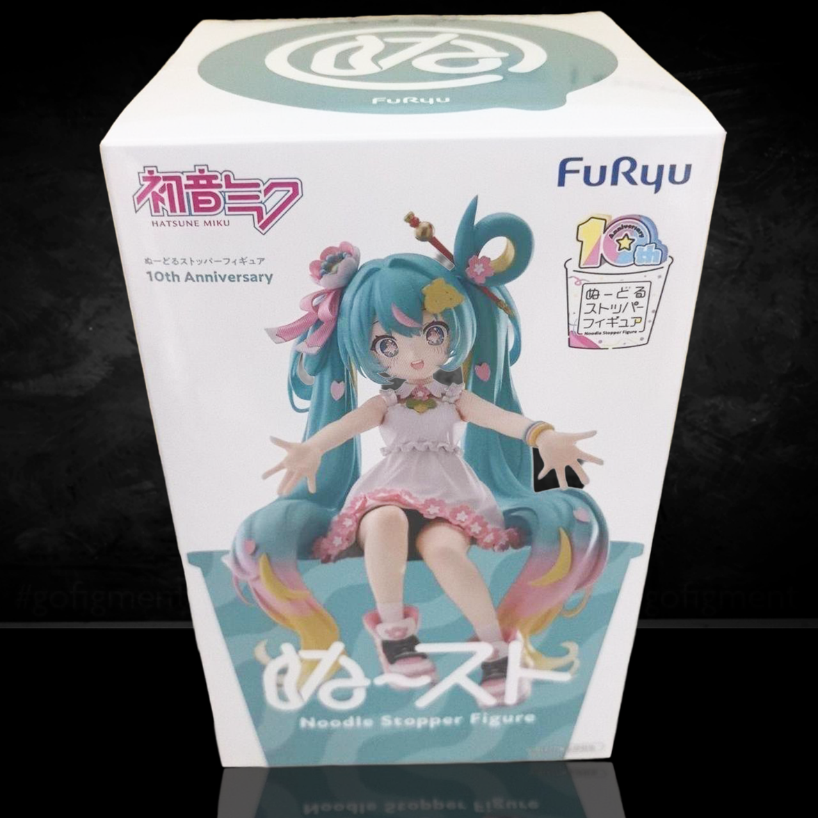 Hatsune Miku 10th Anniversary Noodle Stopper Statue FuRyu