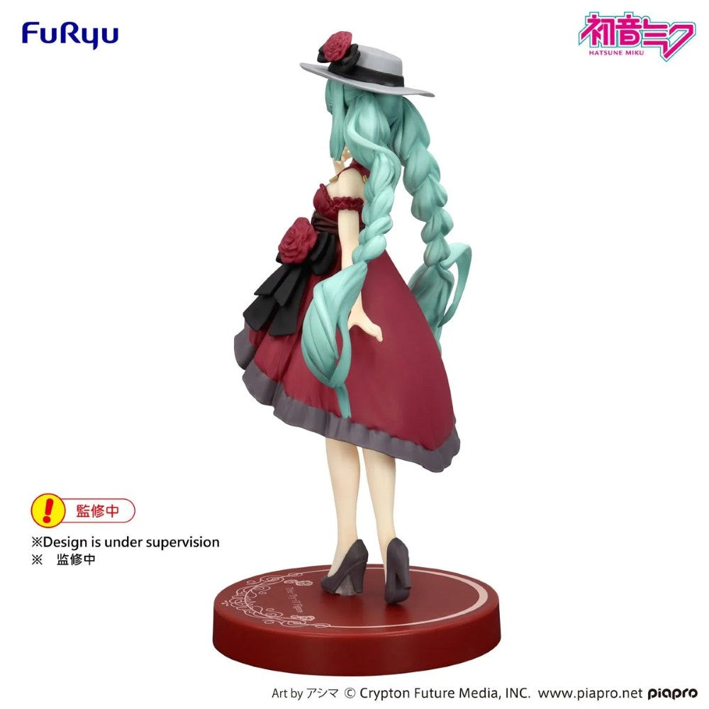 Vocaloid Hatsune Miku Outing Dress Red Color Version Trio-Try-iT Statue by FuRyu new in box by Banpresto