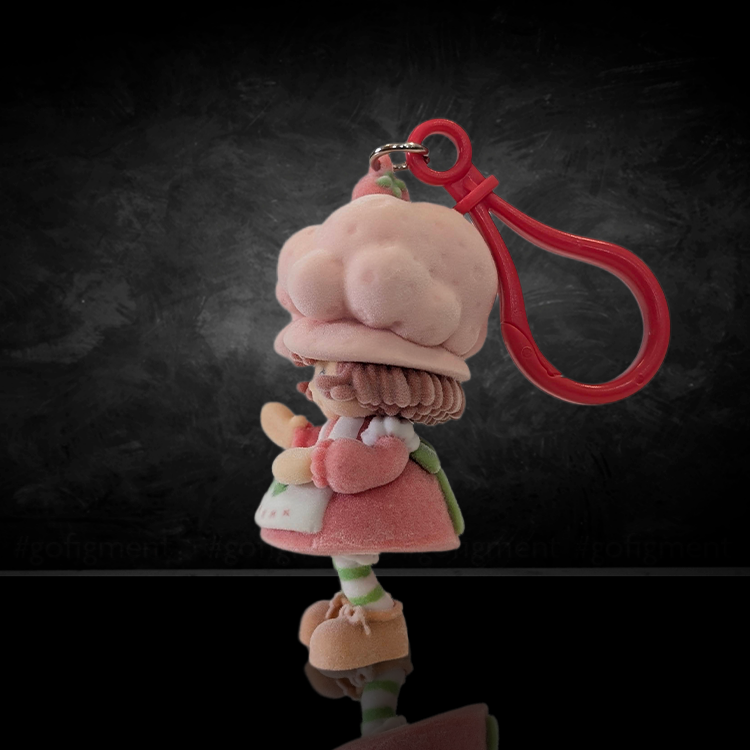 UCC World of Strawberry Shortcake soft flocked mini figure clip featuring pastel outfit and red hook attachment