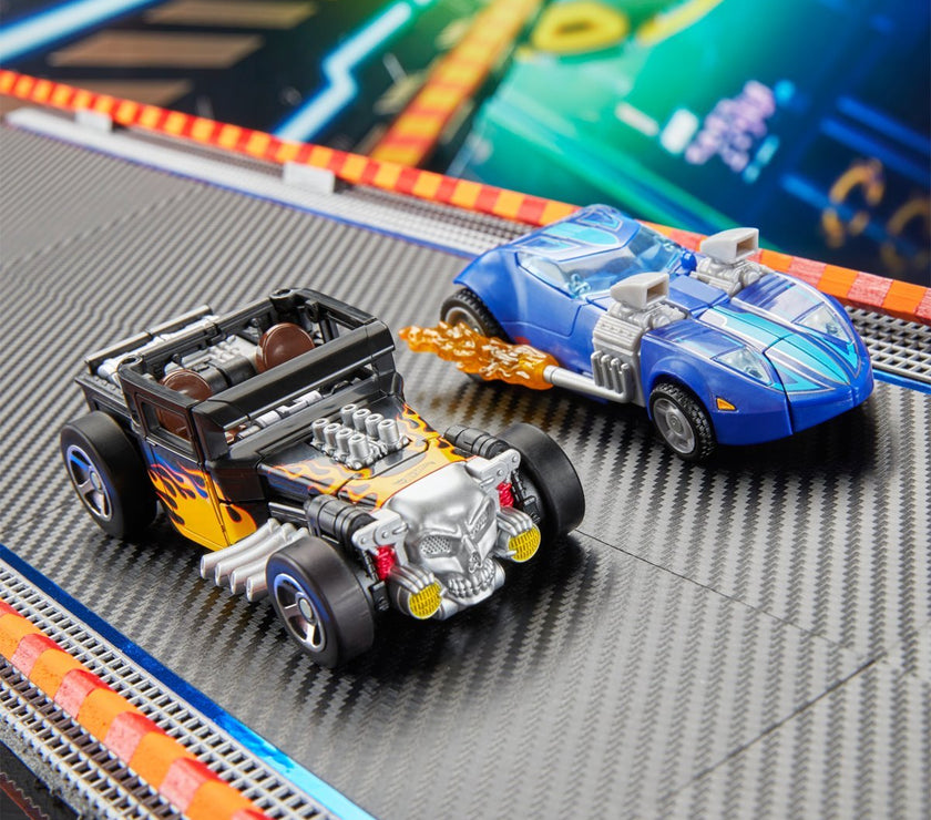 Transformers Collaborative Hot Wheels x Bone Shaker: Epic Robot to Car Action Figure