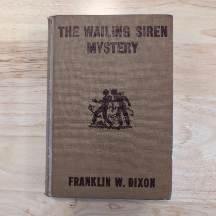 30 The Wailing Siren Mystery Vintage Hardy Boys Book image 0