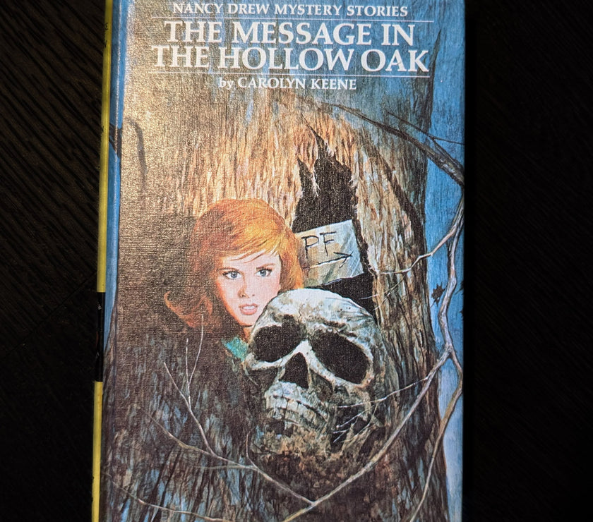 12 The Message in the Hollow Oak Nancy Drew Mystery Books -1972 image 0