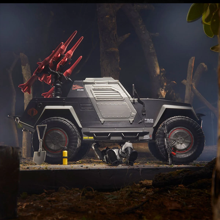 Night Attack Stinger Cobra Jeep and Figure GI Joe Classified Series 6in. image 1