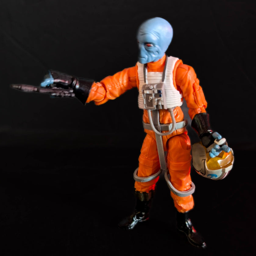 Star Wars The Vintage Collection X-Wing Pilot 3 3/4-Inch Action Figures 4-Pack image 12