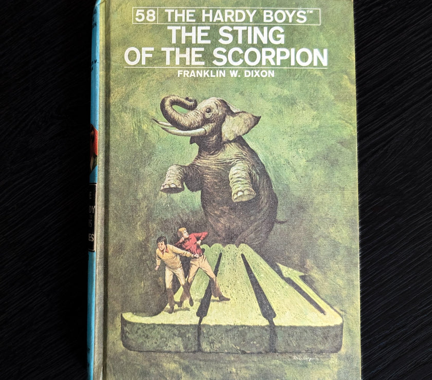 58 The Sting of the Scorpion (1979):  Hardy Boys Book Vintage image 0
