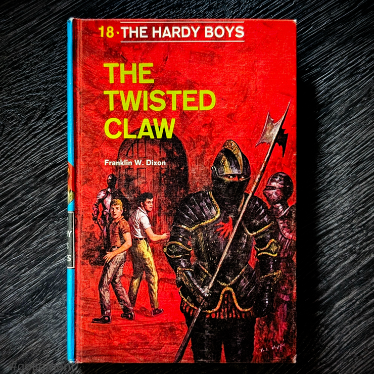 18 The Twisted Claw (1969-Yellow Number):  Hardy Boys Book Blue-Back image 0