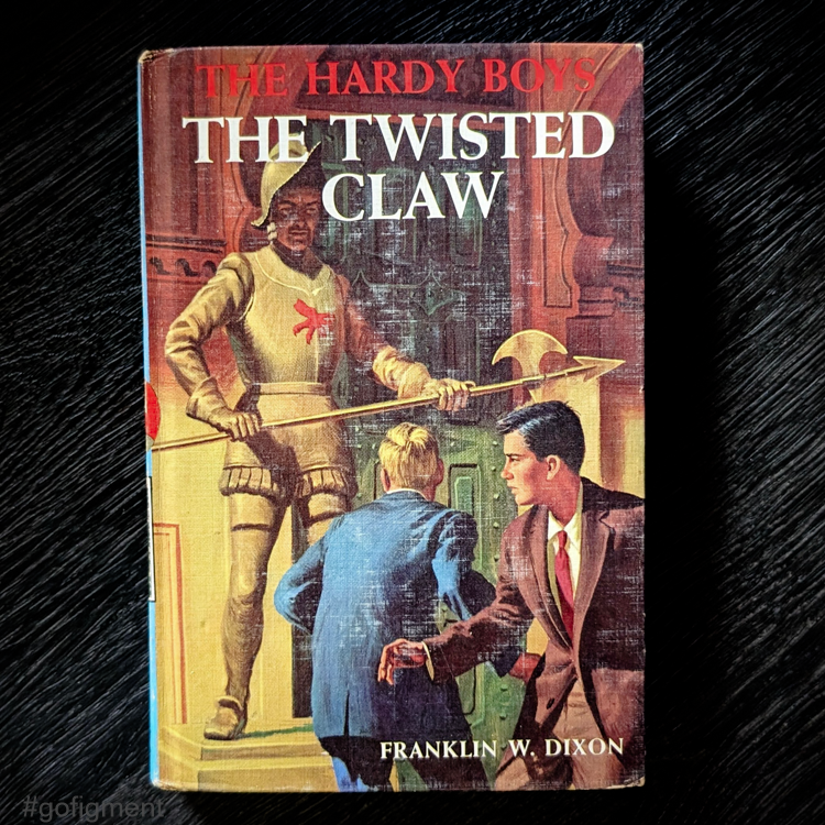 18 The Twisted Claw (1939):  Vintage Hardy Boys Book Blue-Back image 0