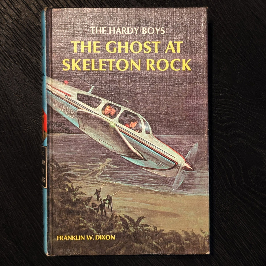 37 The Ghost at Skeleton Rock (1966):  Vintage Hardy Boys Book Blue-Back image 0