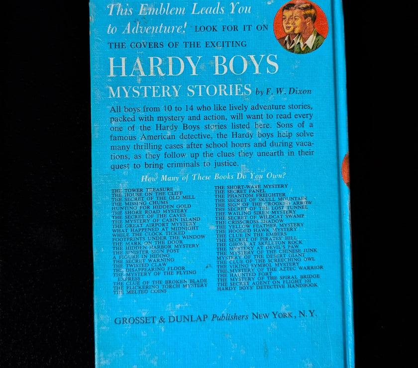 45 The Mystery of the Spiral Bridge (1966-YN):  Vintage Hardy Boys Book Back image 2