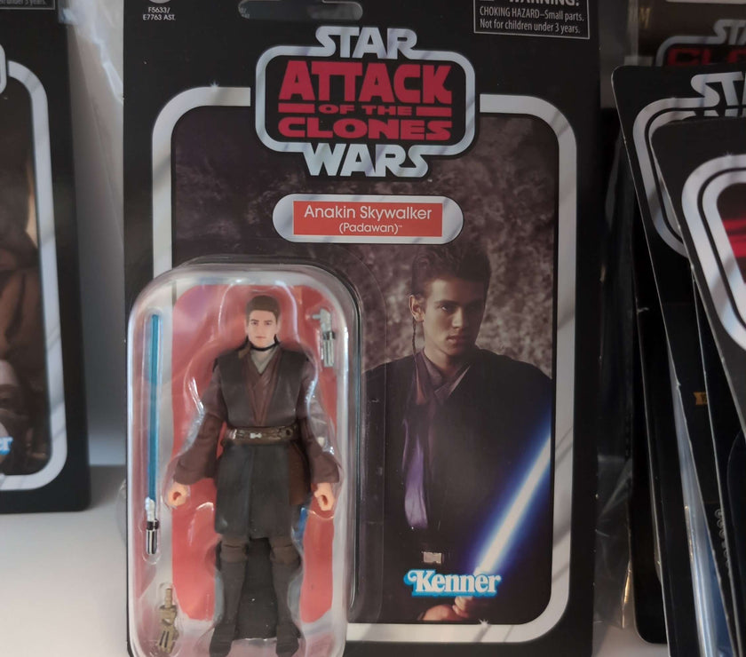 Anakin Skywalker Padawan Star Wars Action Figure Vintage Collection with Kenner branding by Hasbro