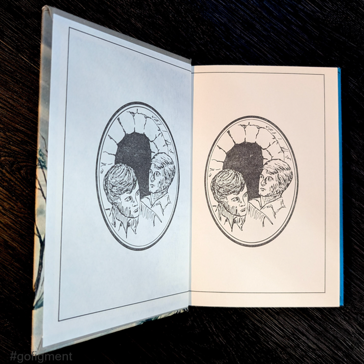 08 The Mystery of Cabin Island (1966-CAMEO):  Hardy Boys Book Blue Back image 2