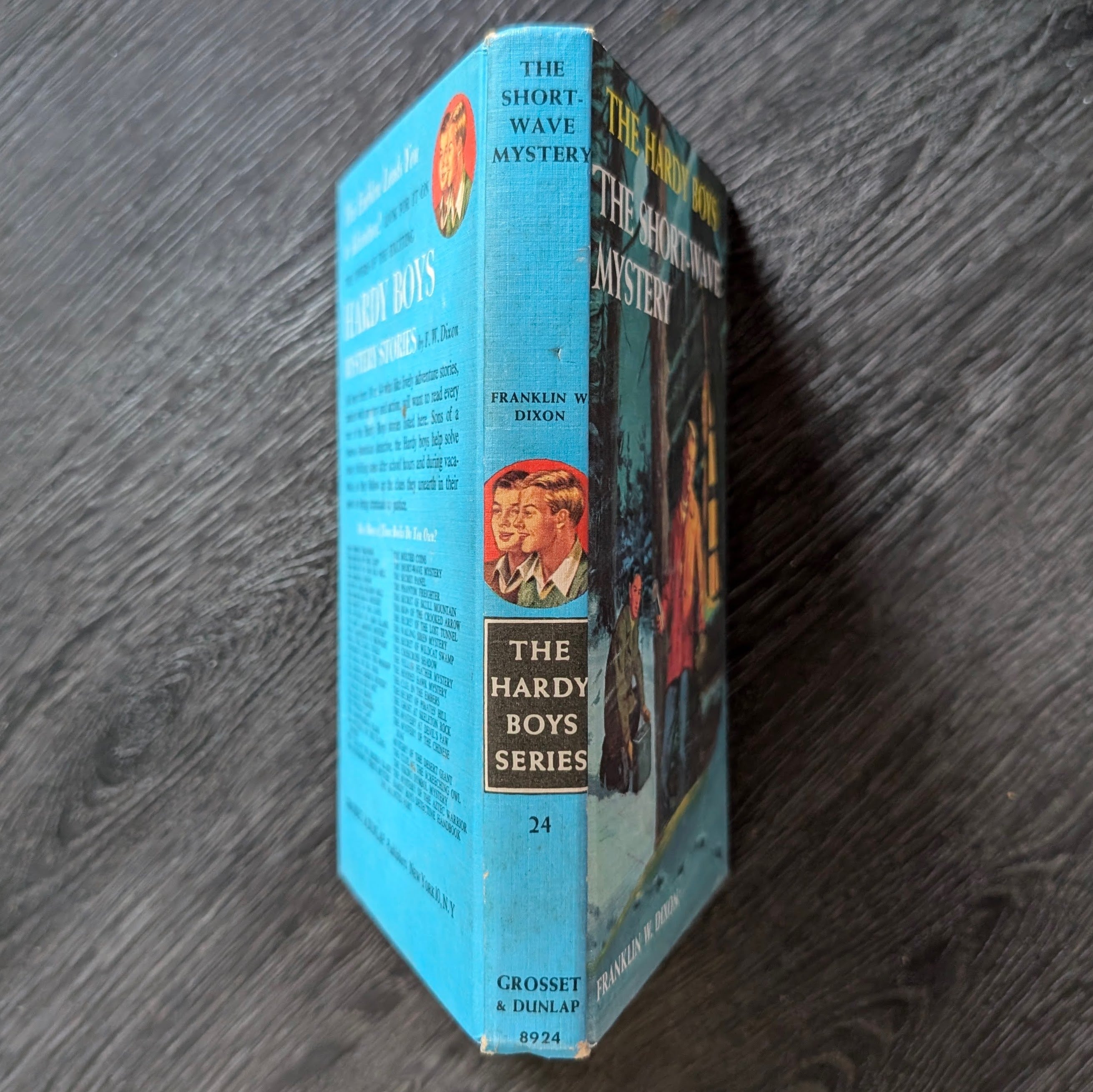 24 The Short Wave Mystery (1945):  Vintage Hardy Boys Book Blue-Back image 2
