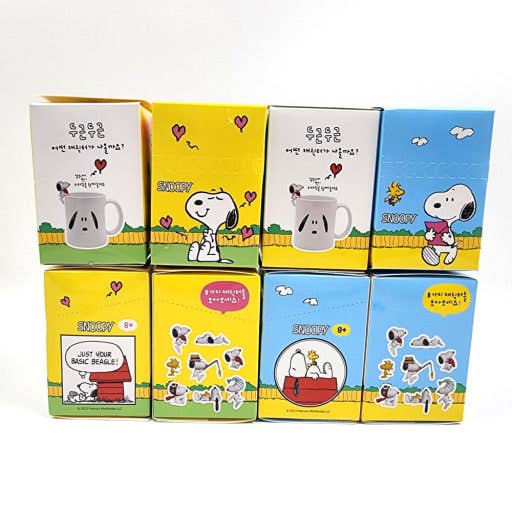 K-Wonderland Peanuts Snoopy blind box set featuring colorful packaging with various Snoopy and Woodstock illustrations