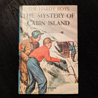 08 The Mystery of Cabin Island (1966):  Vintage Hardy Boys Book Blue-Back image 0