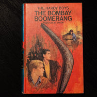 49 The Bombay Boomerang (1970):  Vintage Hardy Boys Book Blue-Back image 0
