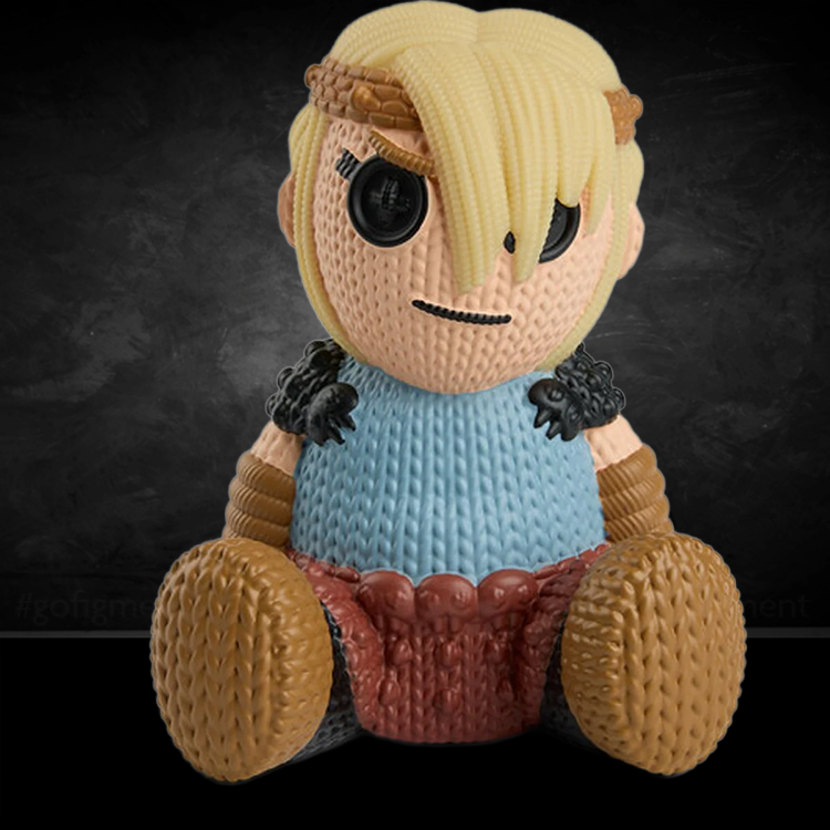 Handmade by Robots Astrid 252 action figure with blonde hair, blue tunic, and detailed knitted texture