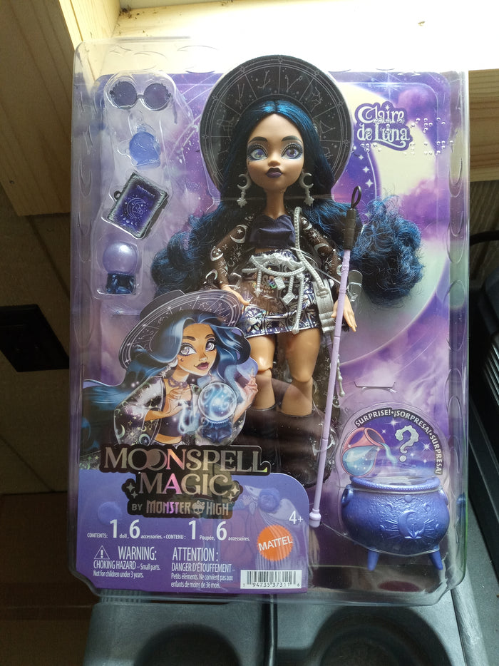 Claire de Luna - Moonspell Magic 11" Fashion Doll Figure Mattel Monster High