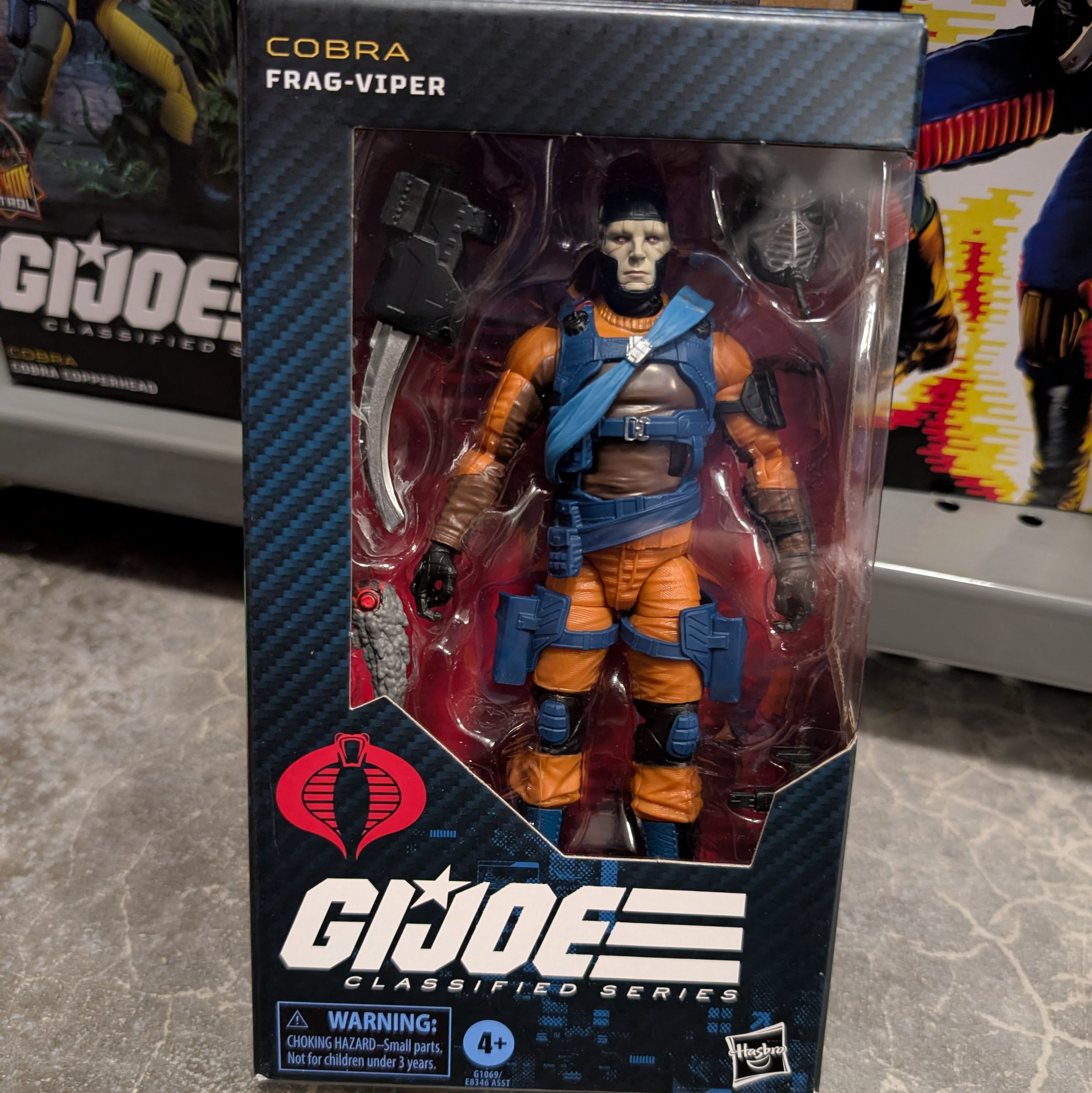 Hasbro GI Joe Classified Series 6-inch Frag Viper action figure in detailed packaging with accessories visible