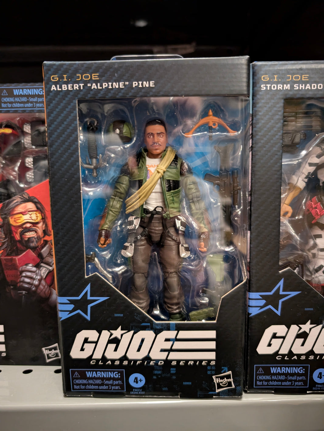 Hasbro G.I. Joe Classified Series Albert Alpine Pine 6-inch action figure with mountain gear in box display