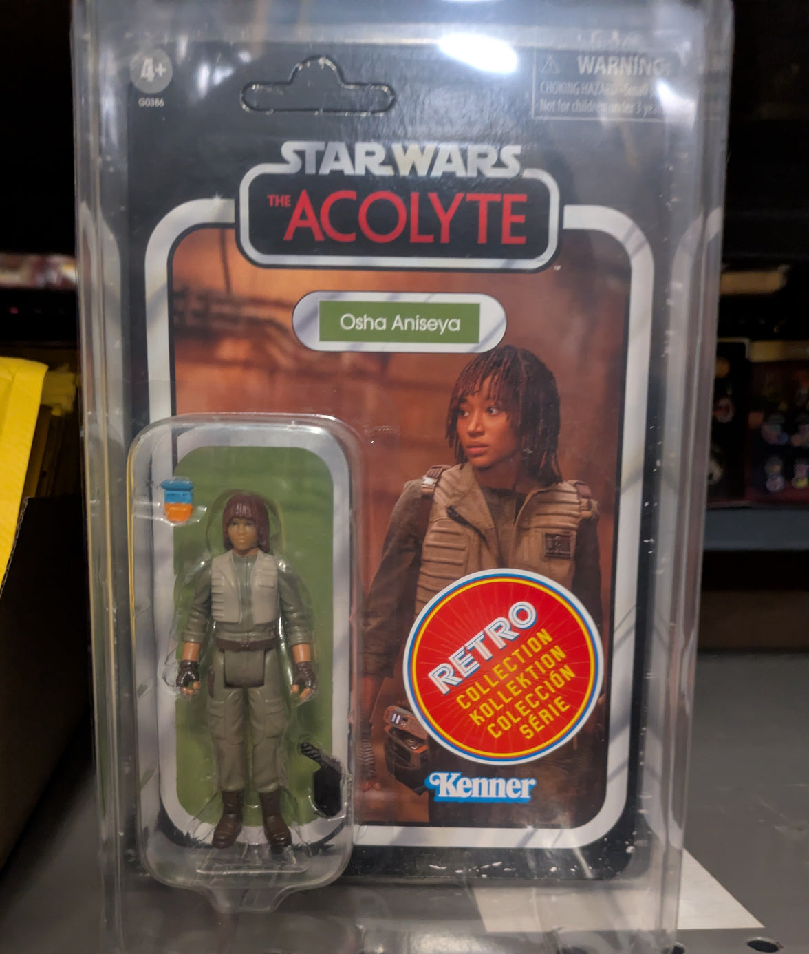 Osha Aniseya Star Wars Retro Collection Action Figure 1:18 Scale Acolyte