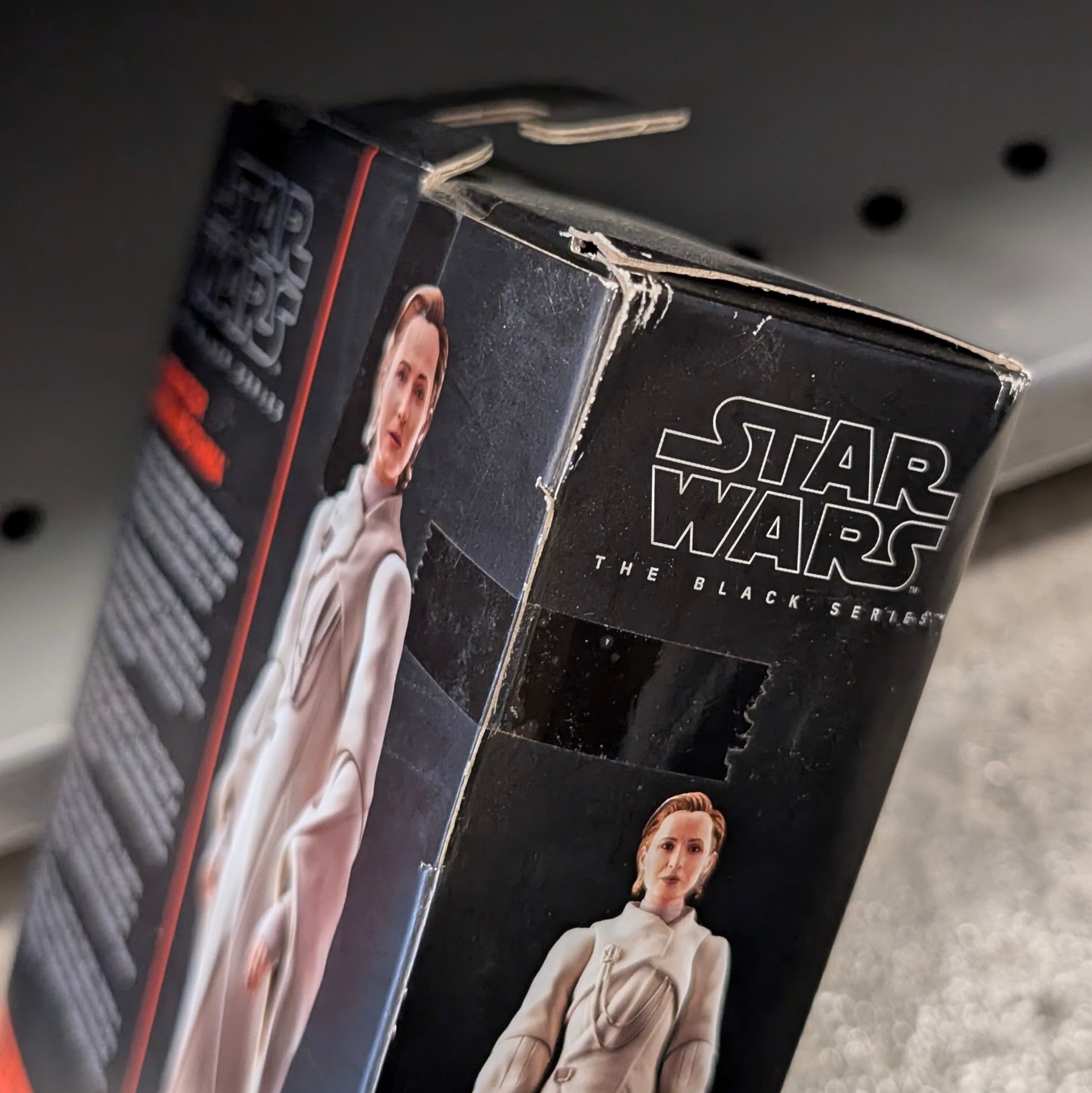 Senator Mon Mothma Action Figure Star Wars Scratch and Dent| 1:12