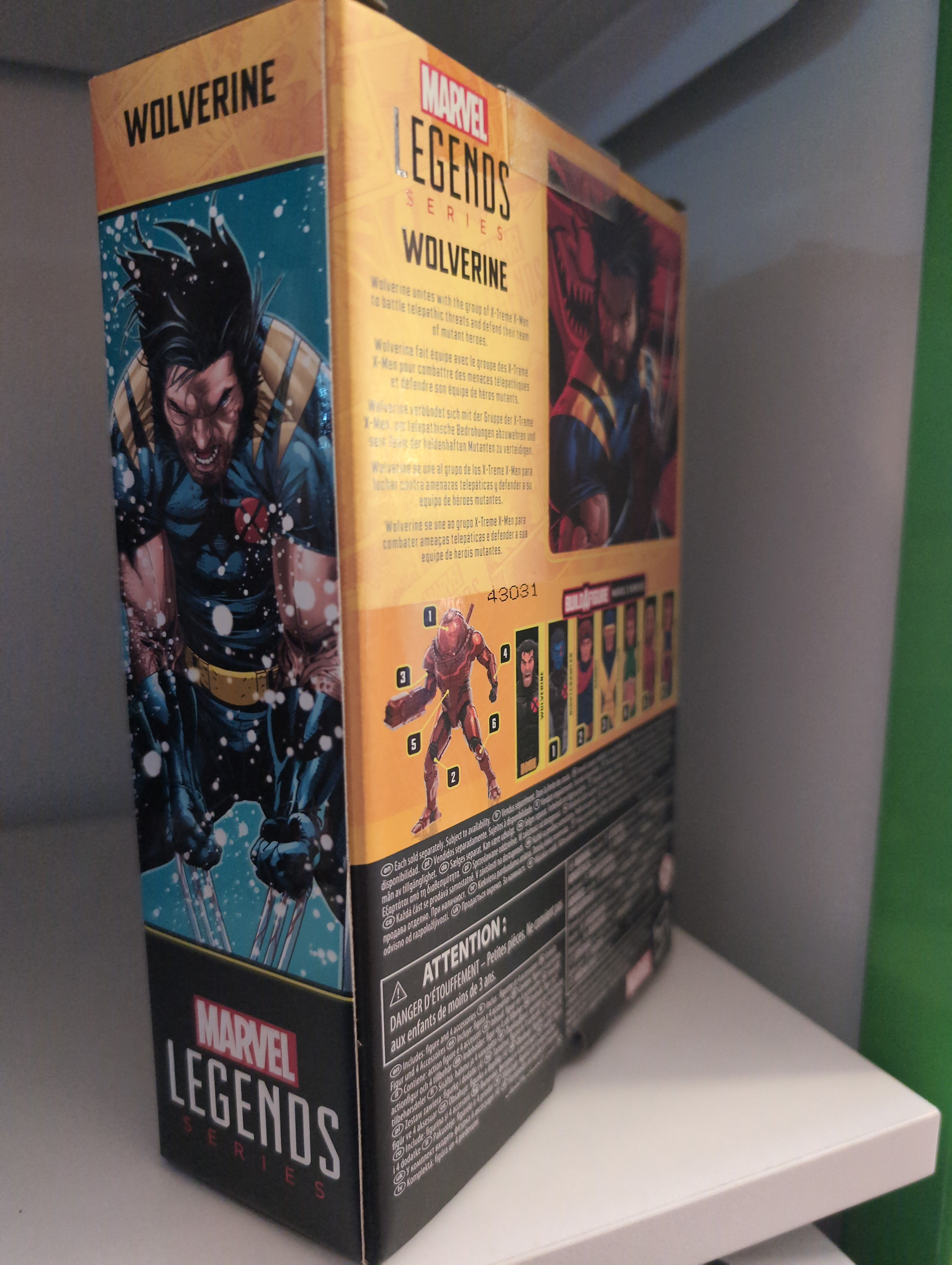 Hasbro Marvel Legends Wolverine Xtreme 6-inch action figure packaging box with character artwork and product details.