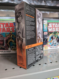 Luke Skywalker ANH Action Figure Star Wars Black Series 1:12 Scale